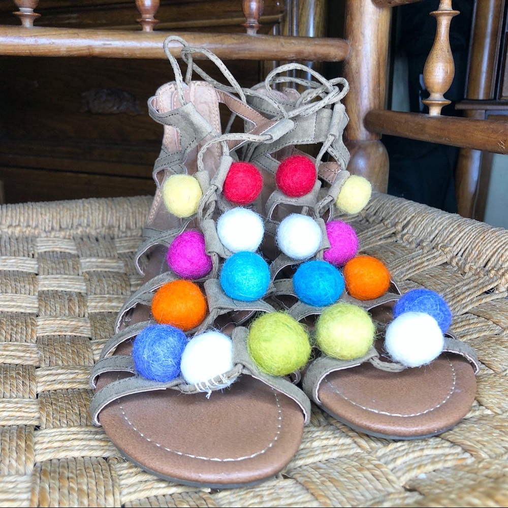 NICOLE pom pom sandals with zipper heel back 8.5